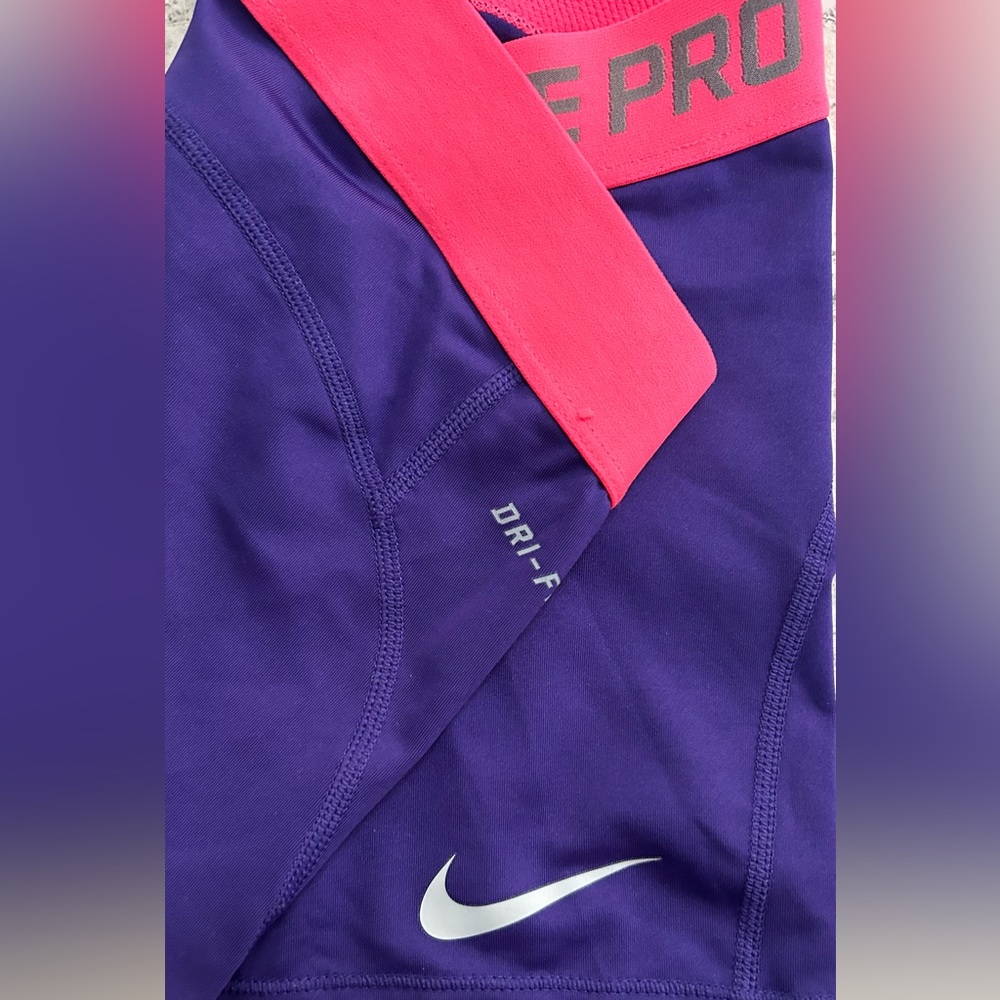 Purple Nike Dri-Fit Duo 💜